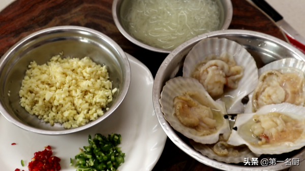 年夜飯選單已出爐，一家人6道菜，寓意六六大順，吉祥如意迎新年