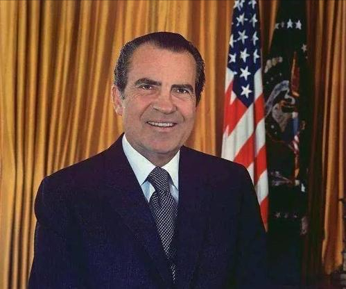 1972年尼克松訪華時，從中國帶走了幾瓶茅臺，結果差點把白宮燒了