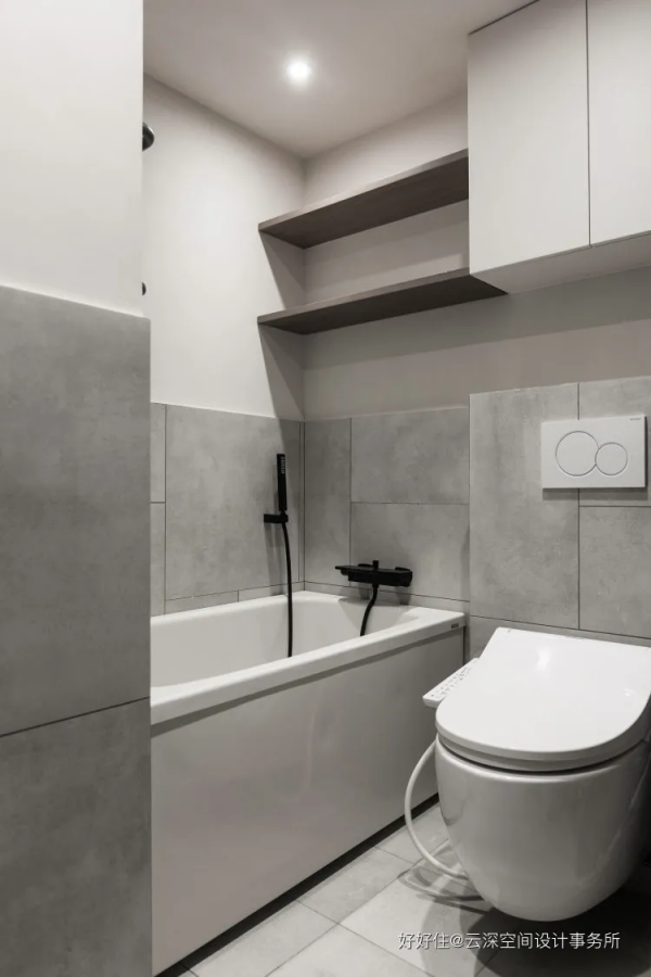 爆改80m²二手房：空心磚作隔斷，盲盒收納給我看呆了