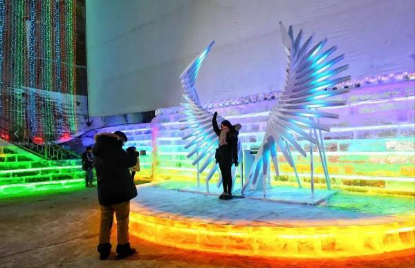 2022年相約龍慶峽，讓冰燈點亮你的這個冬日