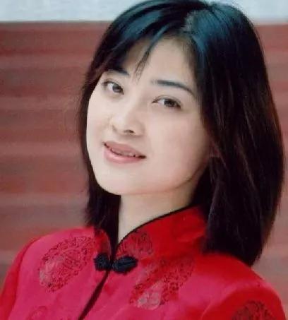 “京圈魔女”梅婷，就這樣改寫了她的結局，就連章子怡也羨慕不已