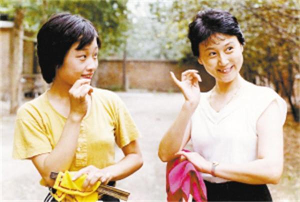 “鐵梅”劉長瑜:兩次婚姻悲喜交加 “鐵梅”劉長瑜:兩次婚姻悲喜交加