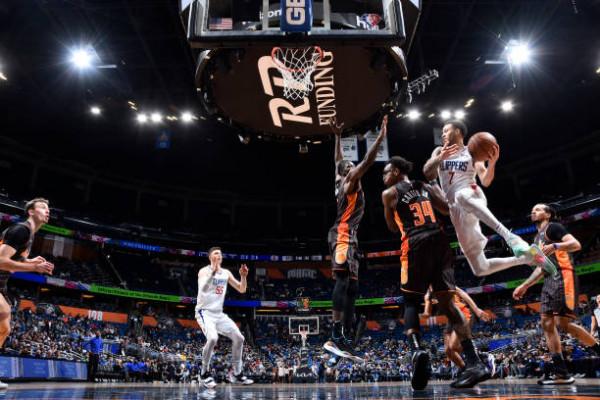 科菲19+6+5肯納德17分,快船勝魔術 科菲19+6+5肯納德17分,快船勝魔術