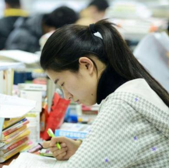 “抱歉，我們只看第一學歷”，研究生面試被刷掉，考研還有用嗎