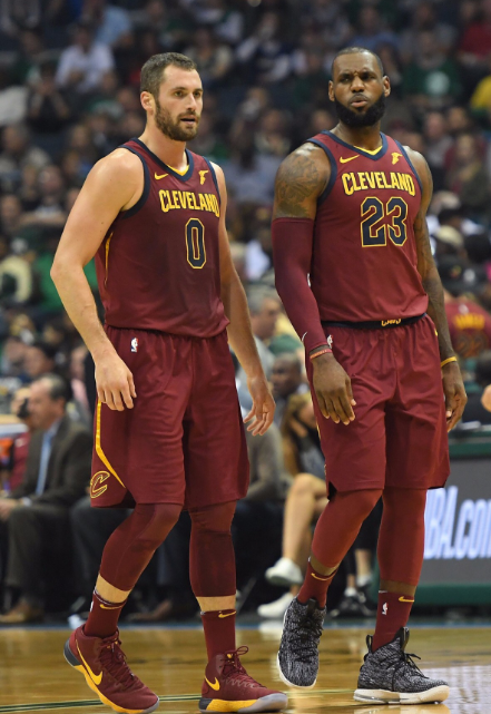 現役虛報身高的5大球星：霍華德實際並不高，利拉德怎麼敢的？