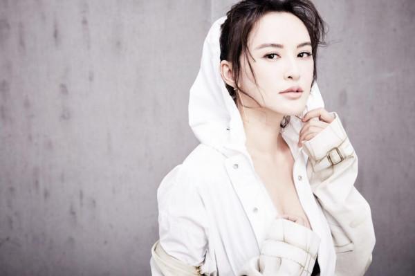 莫小奇：大學時懷孕生子，敗光父母80萬，黃海波花600萬追她