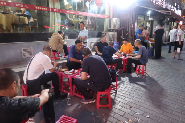 西安王炸美食街，才不是回民街