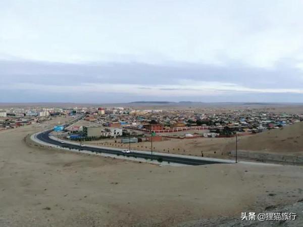 蒙古有4個戈壁省，東戈壁省、中戈壁省、南戈壁省、戈壁阿爾泰省