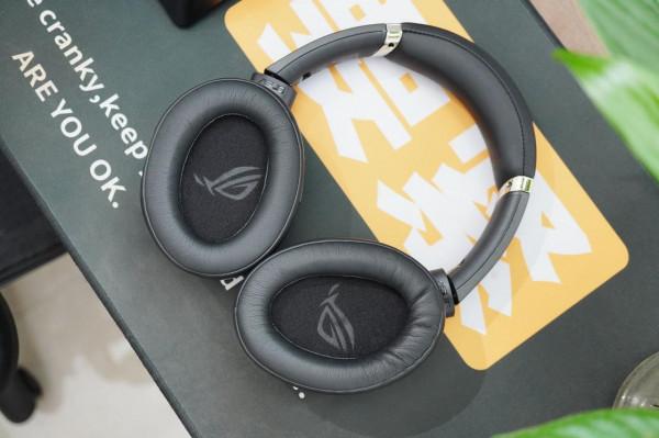 手遊玩家的盛宴——ROG風行Go BT藍芽電競耳機測評 手遊玩家的盛宴——ROG風行Go BT藍芽電競耳機測評