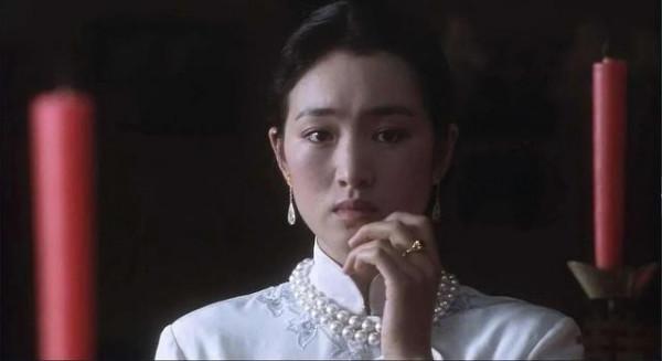 替夫還債嫁給債主，老公去世後繼承湯臣一品，徐楓比你想得更狠