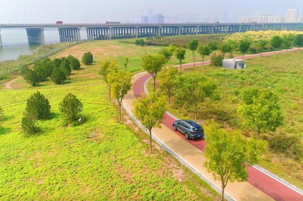 試駕瑞虎8鯤鵬版:動力感受足夠讓人驚喜 細節設計也沒落下 試駕瑞虎8鯤鵬版:動力感受足夠讓人驚喜 細節設計也沒落下