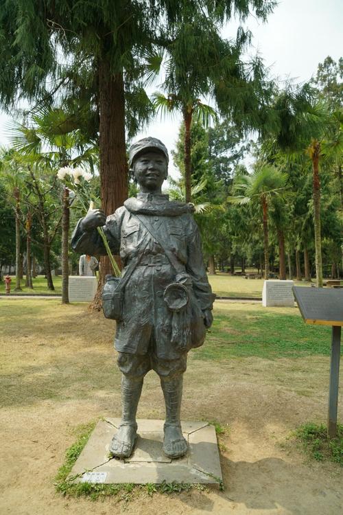 最誇張戰史：戰神劉子林，單次俘敵2700人，創下我軍有史以來記錄