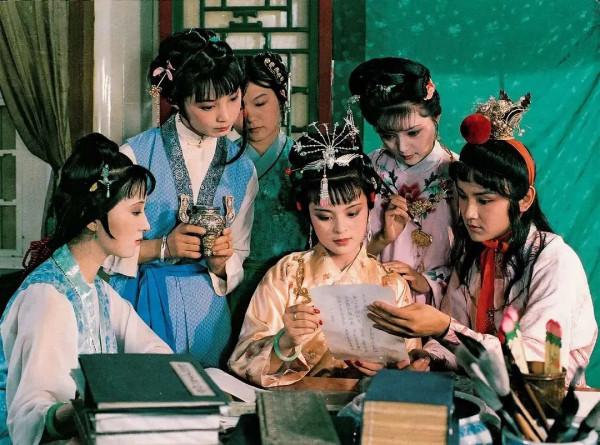 《我愛我家》裡那麼多精彩臺詞,原來有這麼多都來自《紅樓夢》 《我愛我家》裡那麼多精彩臺詞,原來有這麼多都來自《紅樓夢》