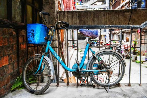 成都超“奇葩”的一棟樓，以前是職工宿舍，如今卻成熱門網紅景點