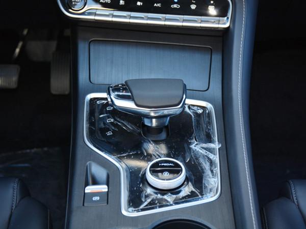 如果有20萬，你會買上汽大通 EUNIQ 6和長安新能源CS55 純電版嗎？