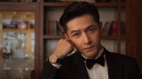 王家衛新劇官宣,胡歌唐嫣時隔十年再次搭檔,網友:青春回來了 王家衛新劇官宣,胡歌唐嫣時隔十年再次搭檔,網友:青春回來了