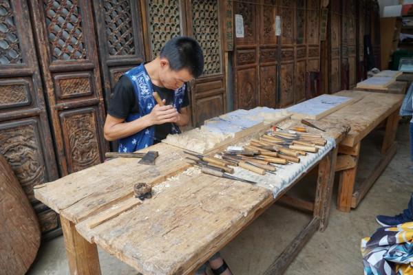 記錄中國｜雲南劍川木雕：從師徒相傳到打造文旅融合藝術小鎮