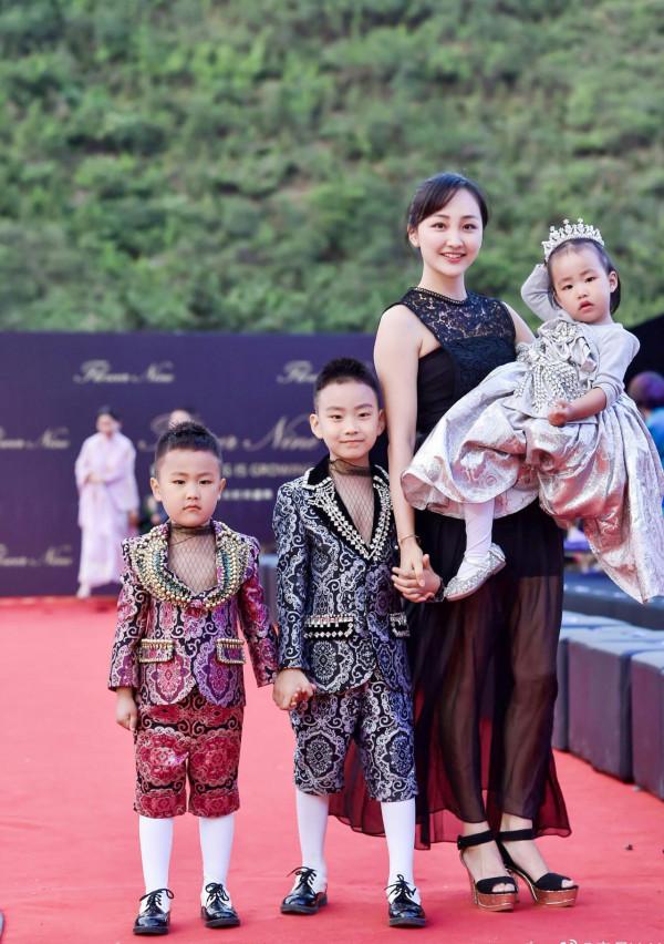 於震牽手辛月：再婚幸福是這樣修煉成的