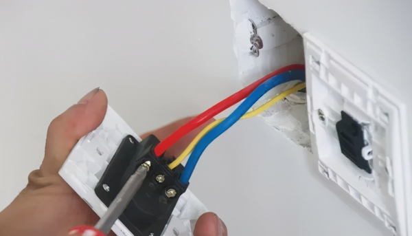 沒信專業人士的話，這幾個裝修細節，不當甩手掌櫃，堅持去盯現場