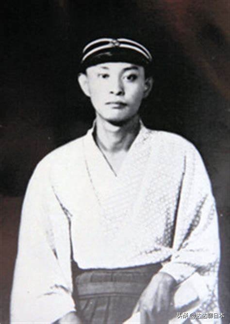 日本文學巨匠，第一位諾貝爾文學獎獲得者，川端康成的一生