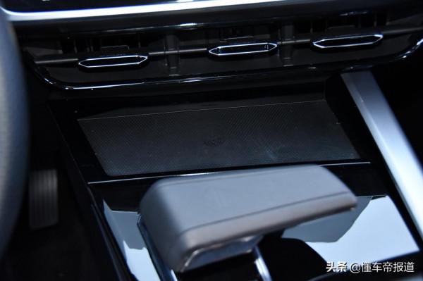 新車|聯屏式設計更具科技感 名爵MG ONE內飾解析 新車|聯屏式設計更具科技感 名爵MG ONE內飾解析