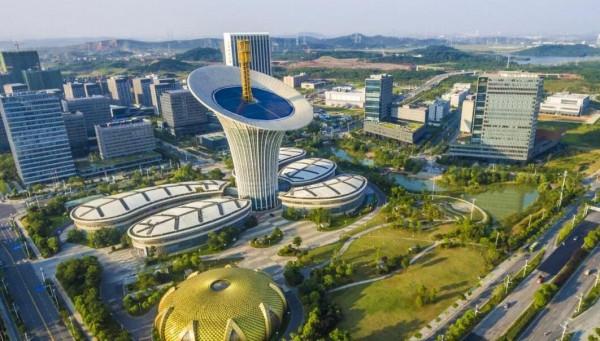 近30年,武漢只領先了成都2年,這30年武漢都經歷了什麼? 近30年,武漢只領先了成都2年,這30年武漢都經歷了什麼?