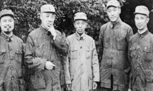 彭德懷傳記組：軍委擴大會議上陳毅批評了總參謀長粟裕的工作失誤