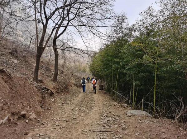 徒步白雲寺渡槽一一絕壁大梯一一上白雲一一白雲寺 徒步白雲寺渡槽一一絕壁大梯一一上白雲一一白雲寺