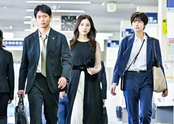 豆瓣評分9.0，剛播三集的懸疑日劇還不上車？