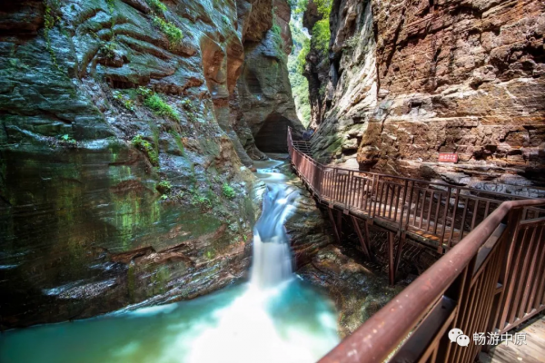 相約龍潭大峽谷,感受它的雄闊與深幽之美 相約龍潭大峽谷,感受它的雄闊與深幽之美