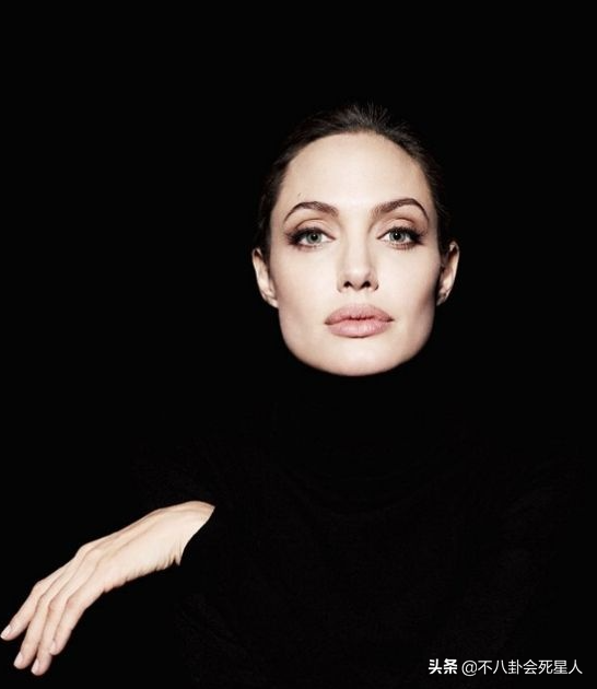 男看鼻女看嘴!“香腸嘴”、大嘴也能美出天際的女星,只服這8位 男看鼻女看嘴!“香腸嘴”、大嘴也能美出天際的女星,只服這8位