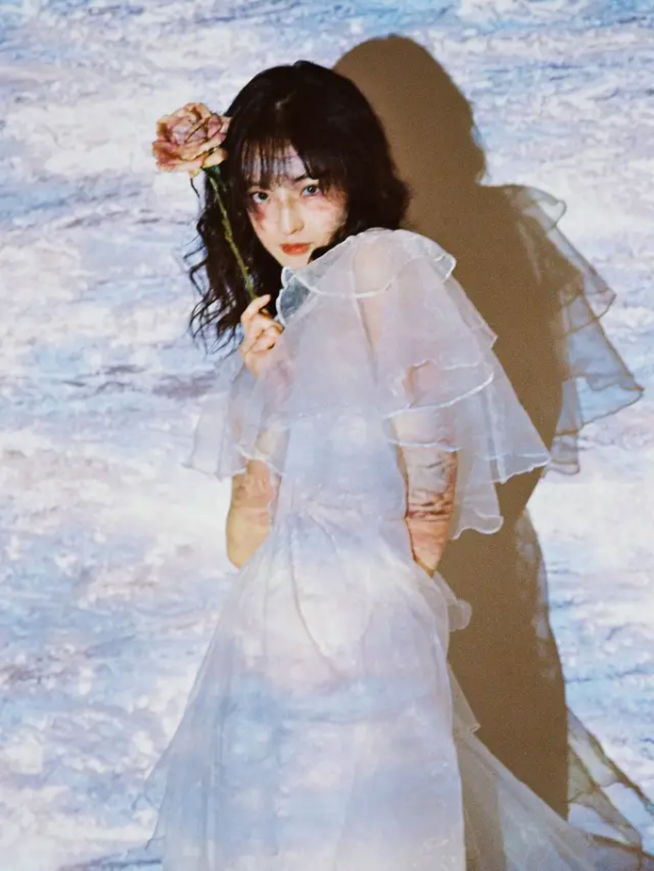 楊超越是“整”了嗎?怎麼突然美成王祖賢了? 楊超越是“整”了嗎?怎麼突然美成王祖賢了?