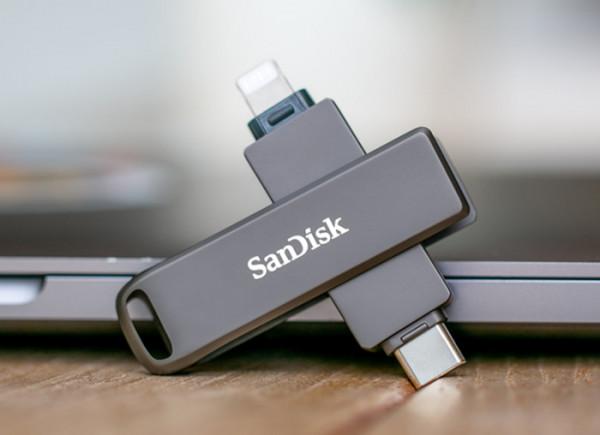 找到解決方案了！助你遠離小容量小電池手機的折磨