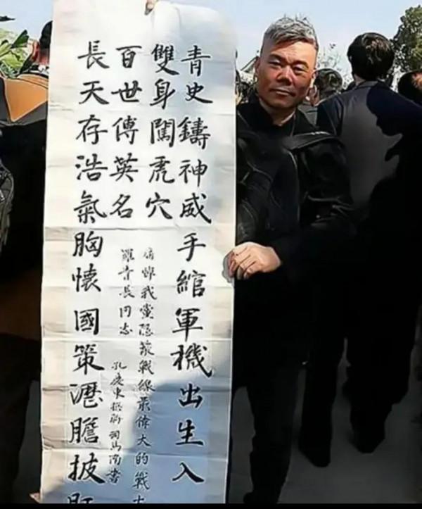 司馬南的書法作品價值大概在200到2800元之間（幅）突破3000很難