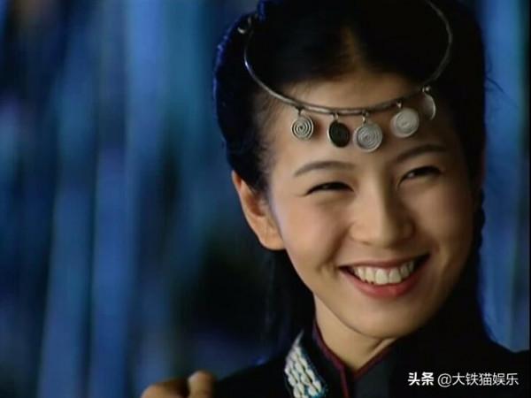 這8位女星&OpenCurlyDoubleQuote;笑眼&rdquo;太美！笑起來彎彎像月牙，靈氣逼人，甜如初戀