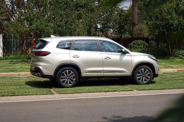 買SUV必看的引數,跑爛路全靠它,這四款高底盤SUV去哪兒都不怕 買SUV必看的引數,跑爛路全靠它,這四款高底盤SUV去哪兒都不怕