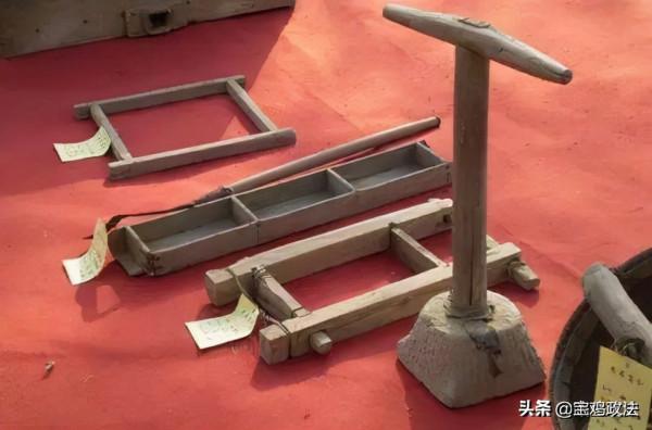 西北人為什麼把土坯叫做胡基?用它來蓋房子,與“胡人”沒有關係 西北人為什麼把土坯叫做胡基?用它來蓋房子,與“胡人”沒有關係