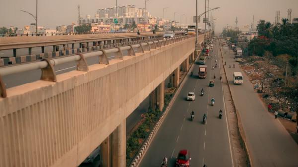 一生奢靡無度的印度富豪，卻拖欠員工工資，逼死員工妻子