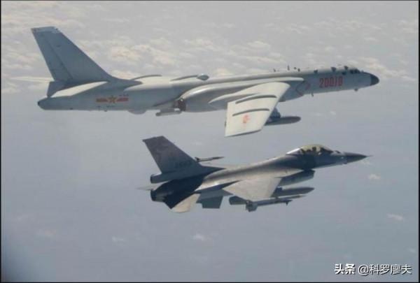 轟-6K出遠海，進行戰略巡航，日本為何高度緊張？