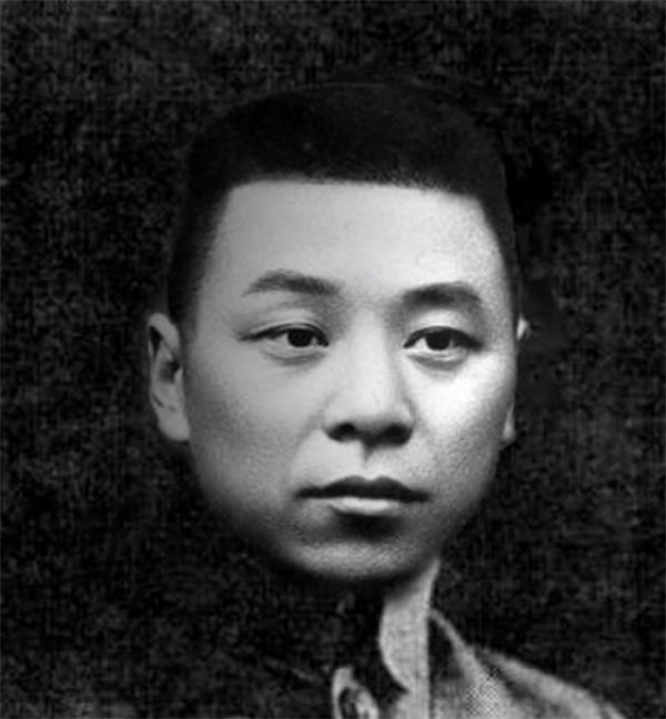 國軍總司令範紹增率部起義後，他心愛的七個妻妾如何處理？