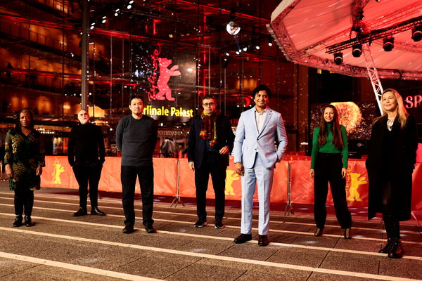 柏林影展得獎名單出爐！韓名導洪常秀「連續3年」奪銀熊獎