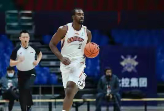 CBA4訊息，馮萊首秀亮眼，衛冕冠軍大戰浙江，長工林書豪迴歸