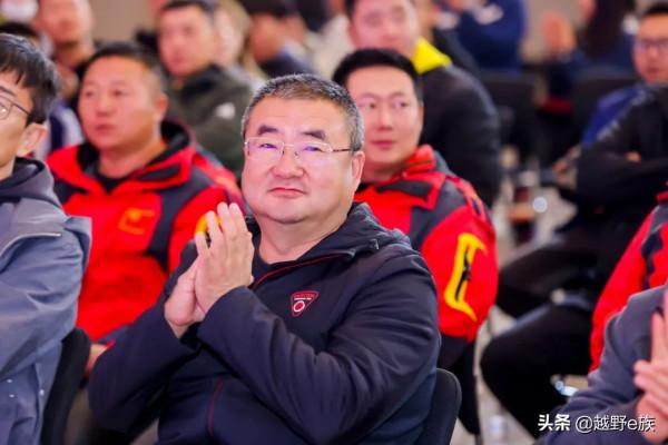 一分鐘解讀“T3”,激情穿越點燃巴丹吉林 一分鐘解讀“T3”,激情穿越點燃巴丹吉林