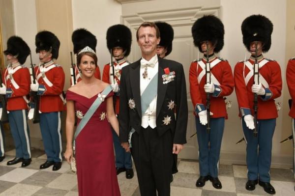 7大皇室藍寶石首飾大盤點,你看它們多驚豔 7大皇室藍寶石首飾大盤點,你看它們多驚豔