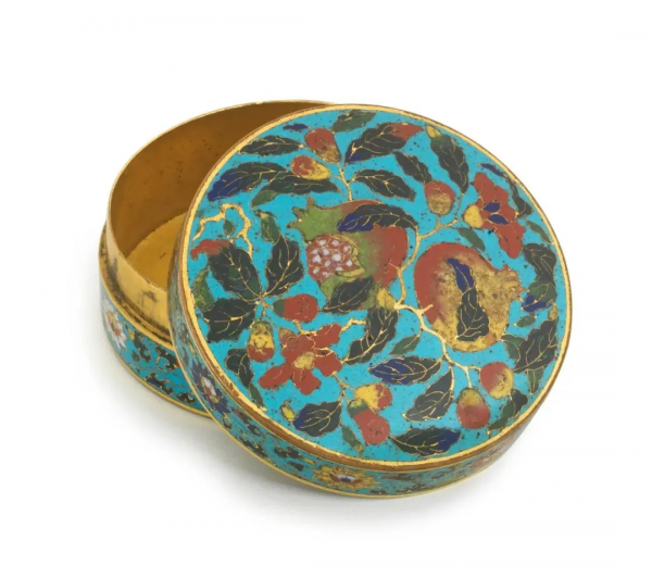 “宮廷專屬”珍品流傳—2021年精美掐絲琺琅拍品欣賞 “宮廷專屬”珍品流傳—2021年精美掐絲琺琅拍品欣賞