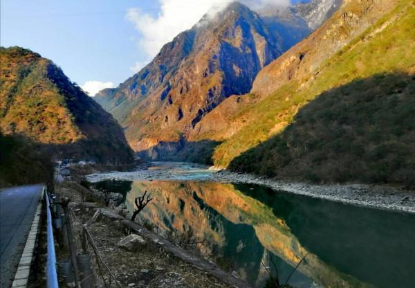 去年除夕夜，我單人單車的風雪高原歷險記