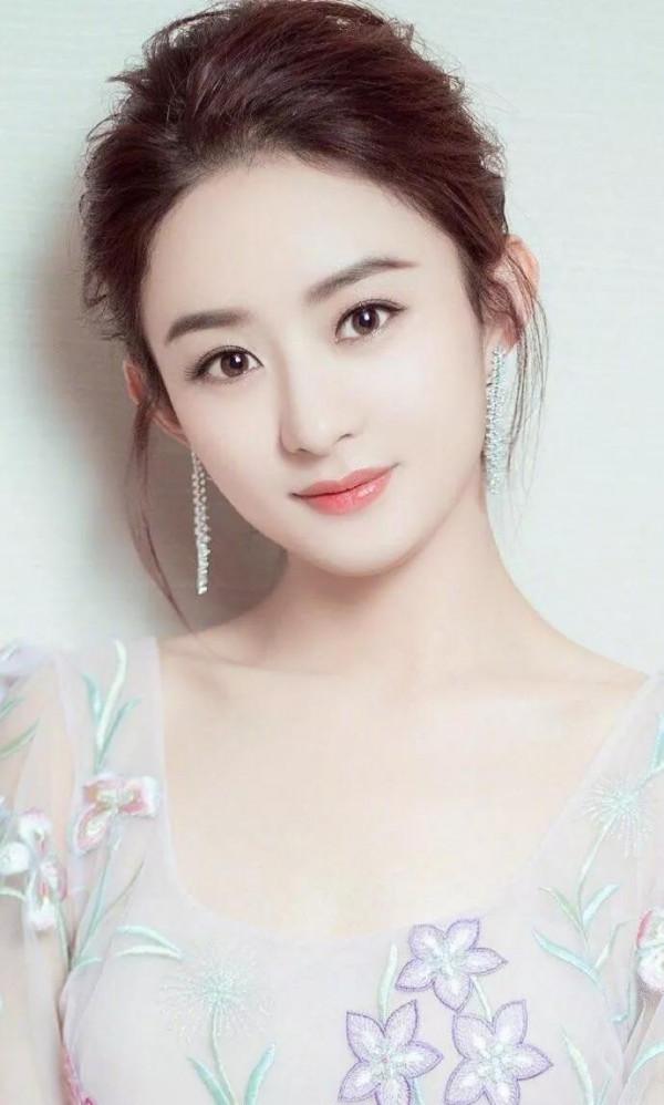 趙麗穎美照一冊，欣賞