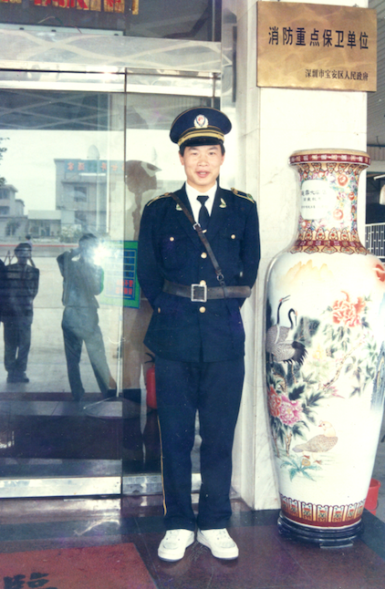 中國退役軍人丨佔有兵:南漂廣東26年,從打工者到社會發展記錄者 中國退役軍人丨佔有兵:南漂廣東26年,從打工者到社會發展記錄者