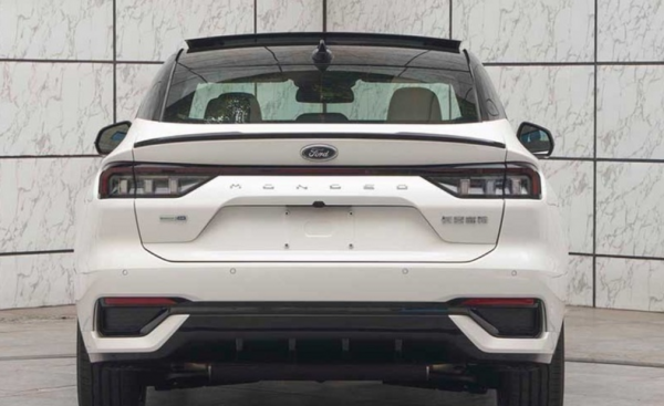 福克斯換裝四缸機，全新蒙迪歐軸距超凱美瑞，福特今年上四款新車