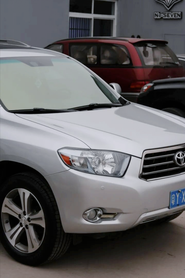 翻新09年老款豐田漢蘭達,28萬公里剛過磨合期,還能再戰20年 翻新09年老款豐田漢蘭達,28萬公里剛過磨合期,還能再戰20年